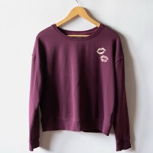 Pact Kisses Long Sleeve Crew Neck Pullover Sweatshirt M Organic Cotton Girly